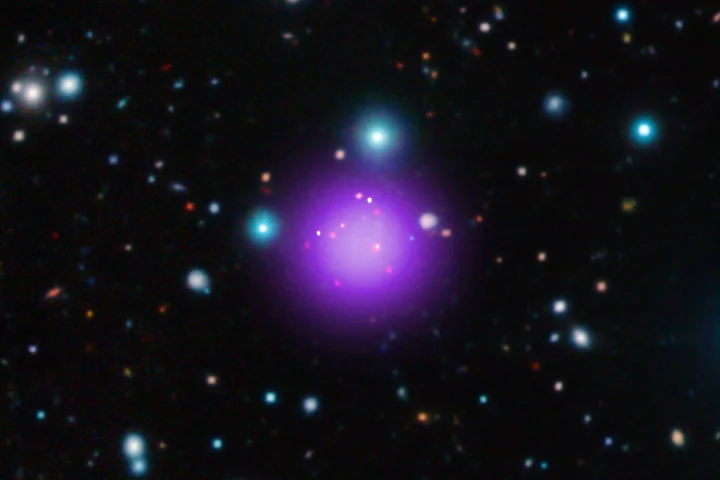 Composite image of the galaxy cluster CL J1001+0220