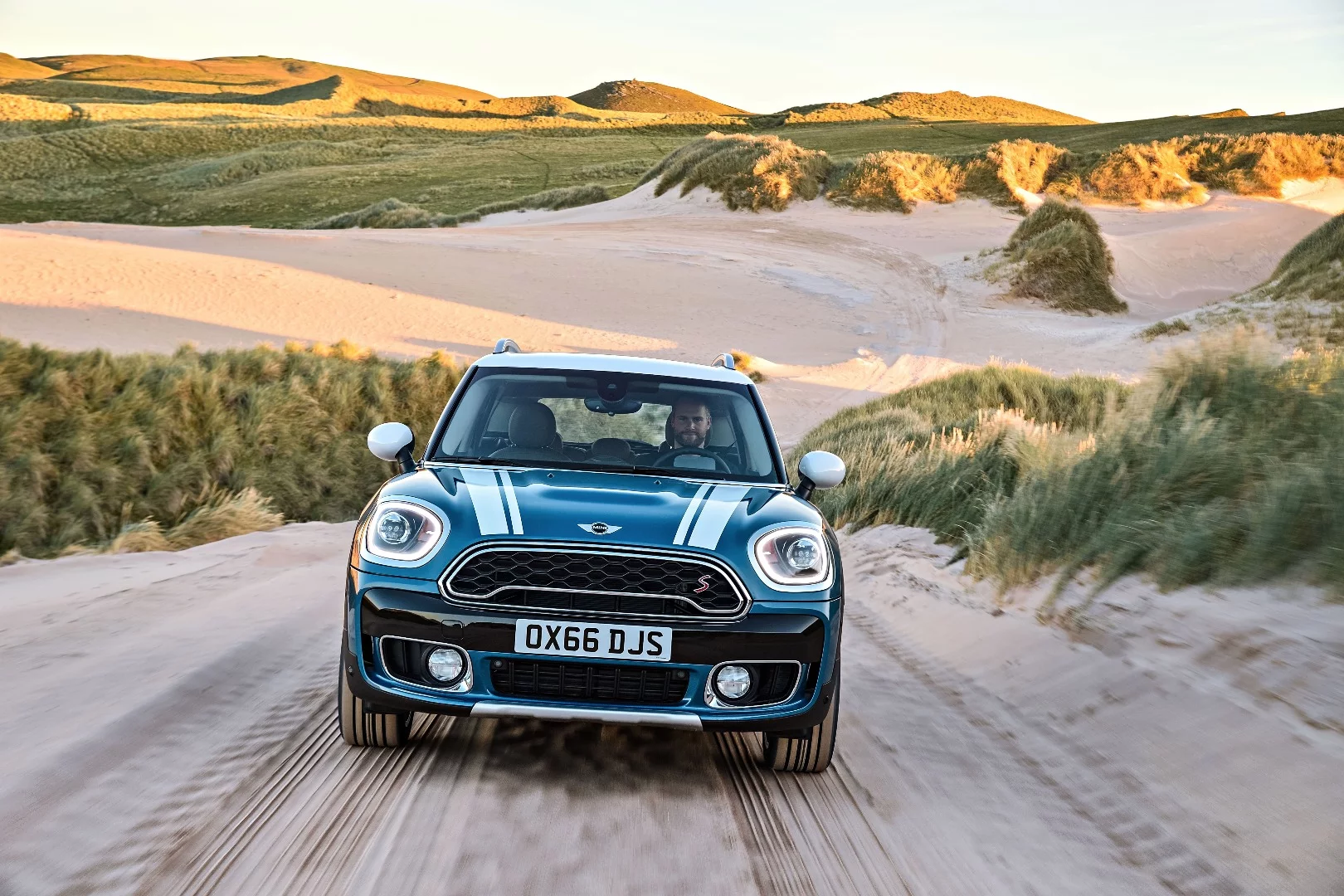 The downturned grille on the Mini Countryman makes it look perpetually unhappy