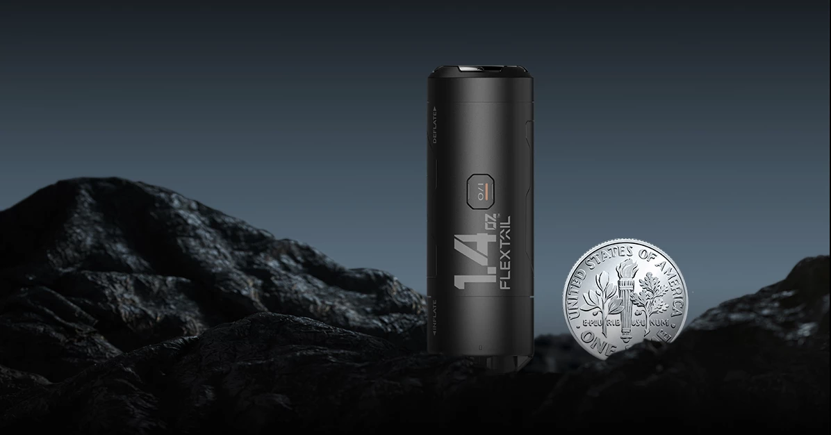 The Flextail doesn't tower over much, but it has a comfortable size advantage on pocket change