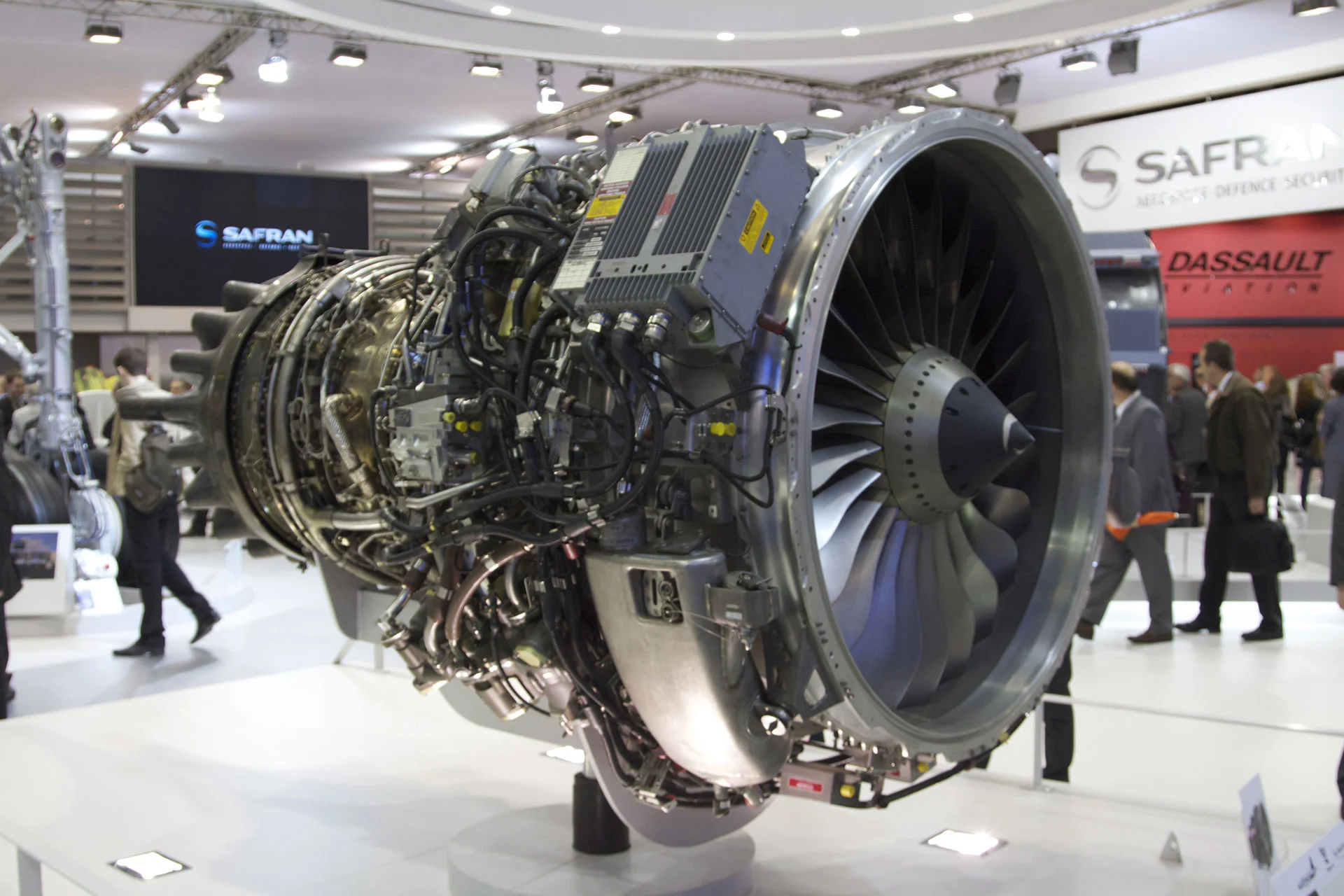 SAFRAN SaM146 jet engine