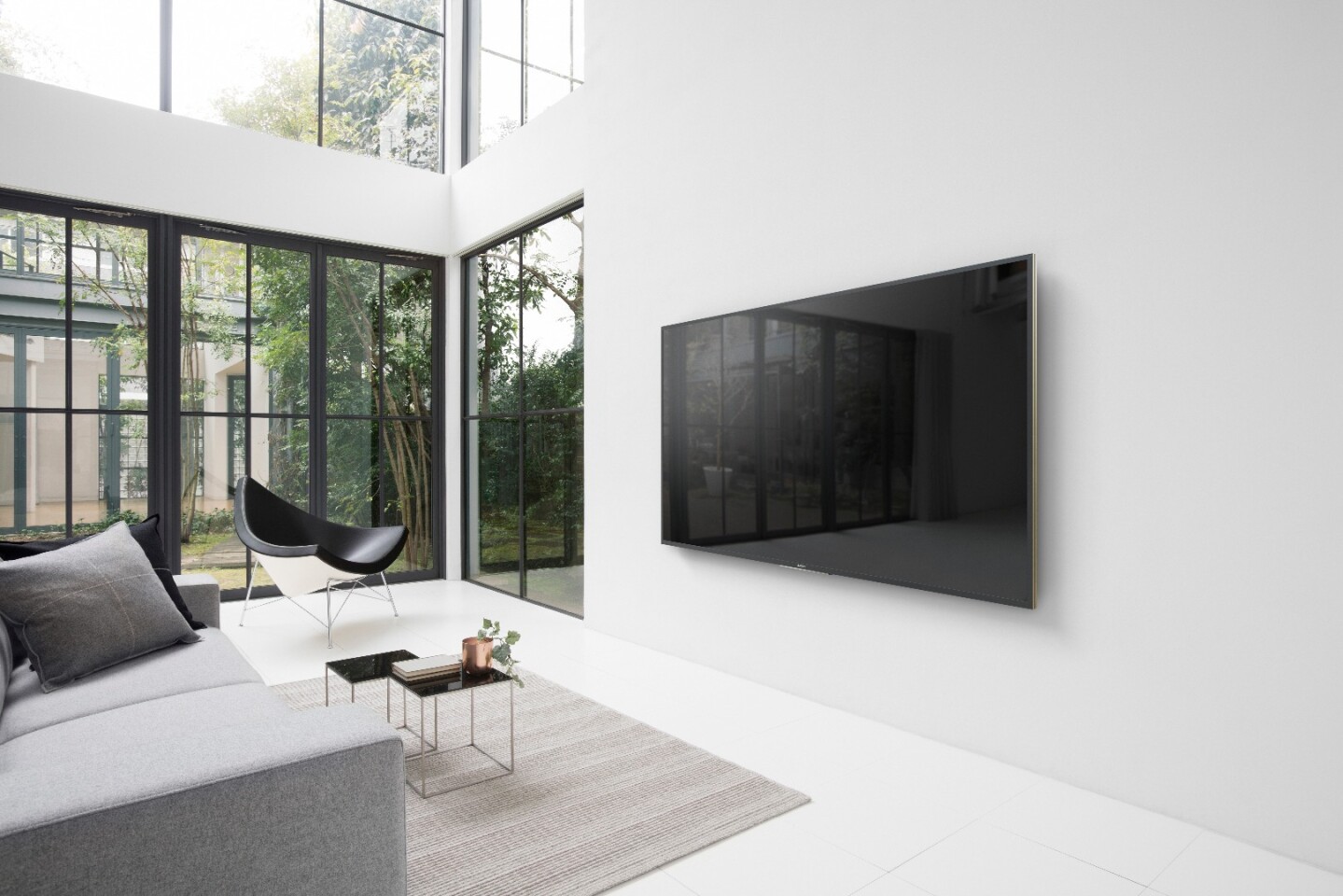 Sony hasn't tried too hard with the design of the Z9, but it still looks good