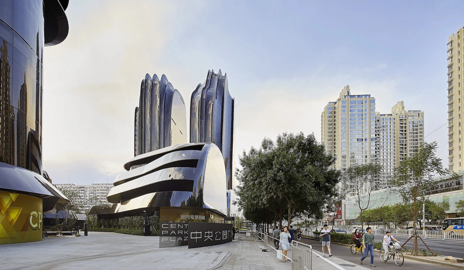 The Chaoyang Park Plaza's towers sport vertical fins on their exterior glass facade that function as an energy-efficient ventilation and filtration system