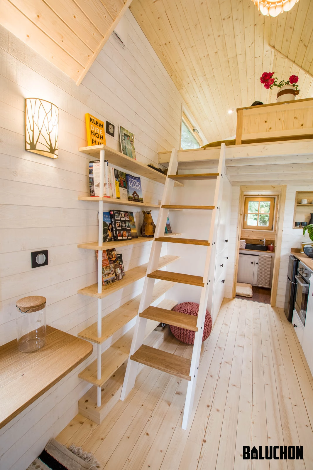 La Mésange Verte's bedroom is reached by removable ladder