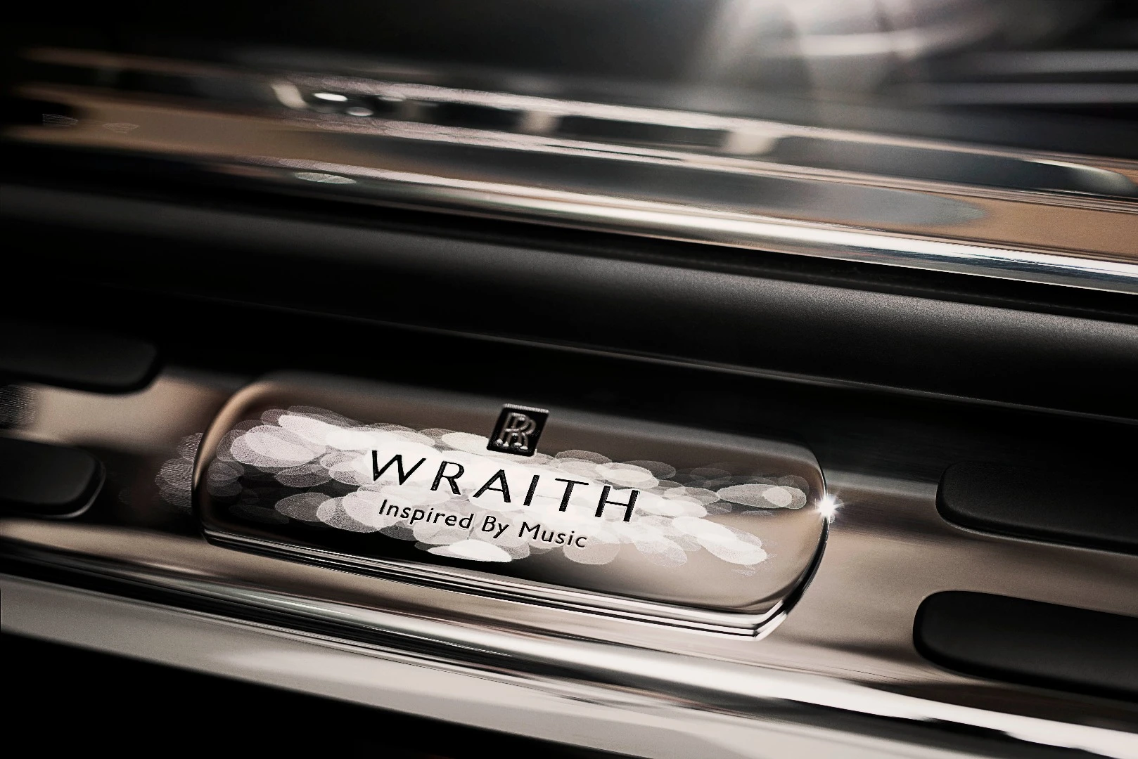 The Wraith Inspired by Music is aimed at audiophiles who want to emulate Elvis and John Lennon in owning a Rolls Royce