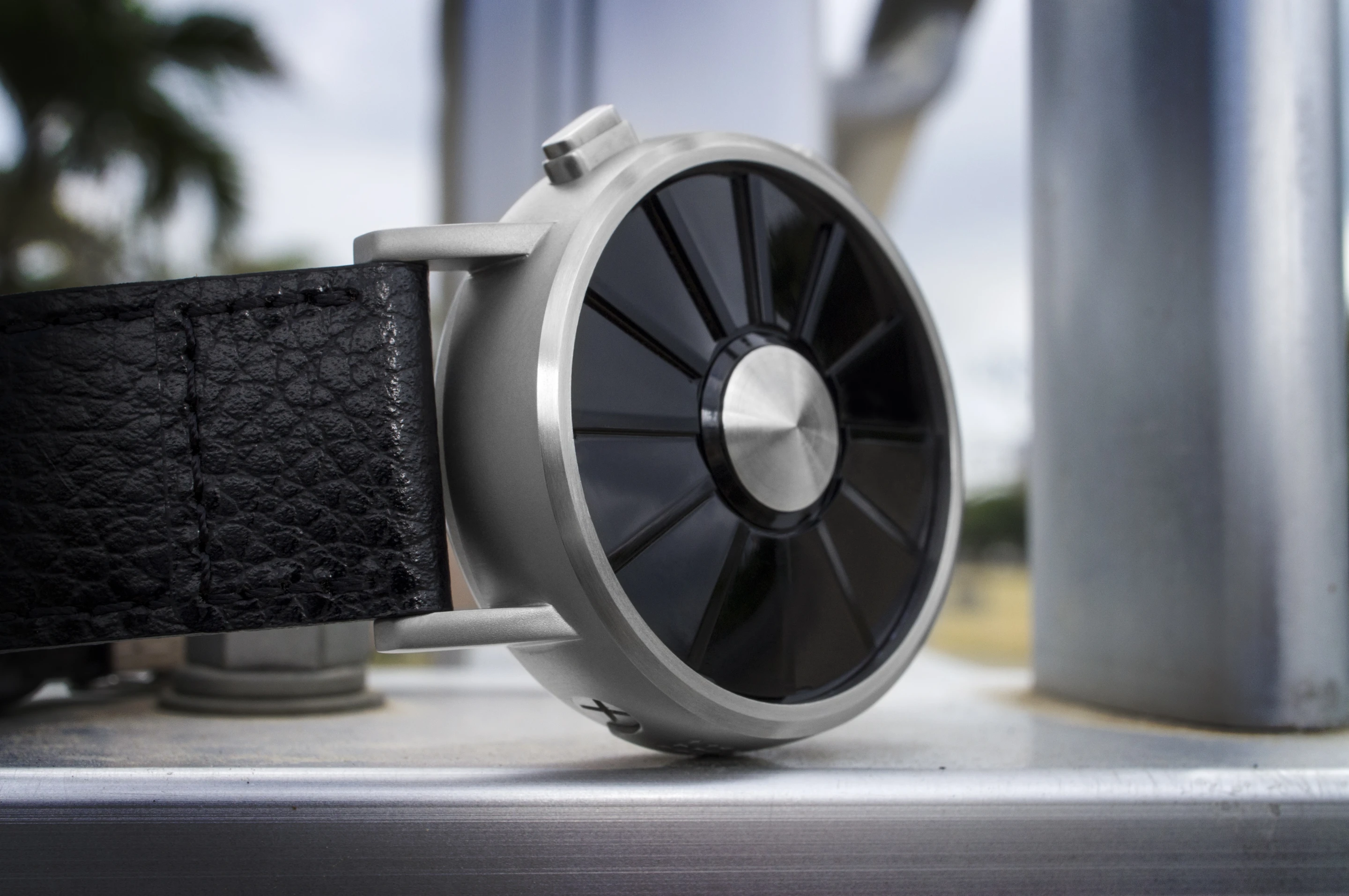 The Kisai Blade is available with leather strap