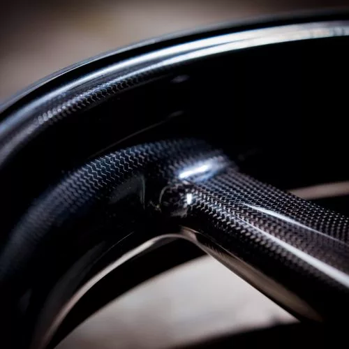 Vins Duecinquanta: carbon rims