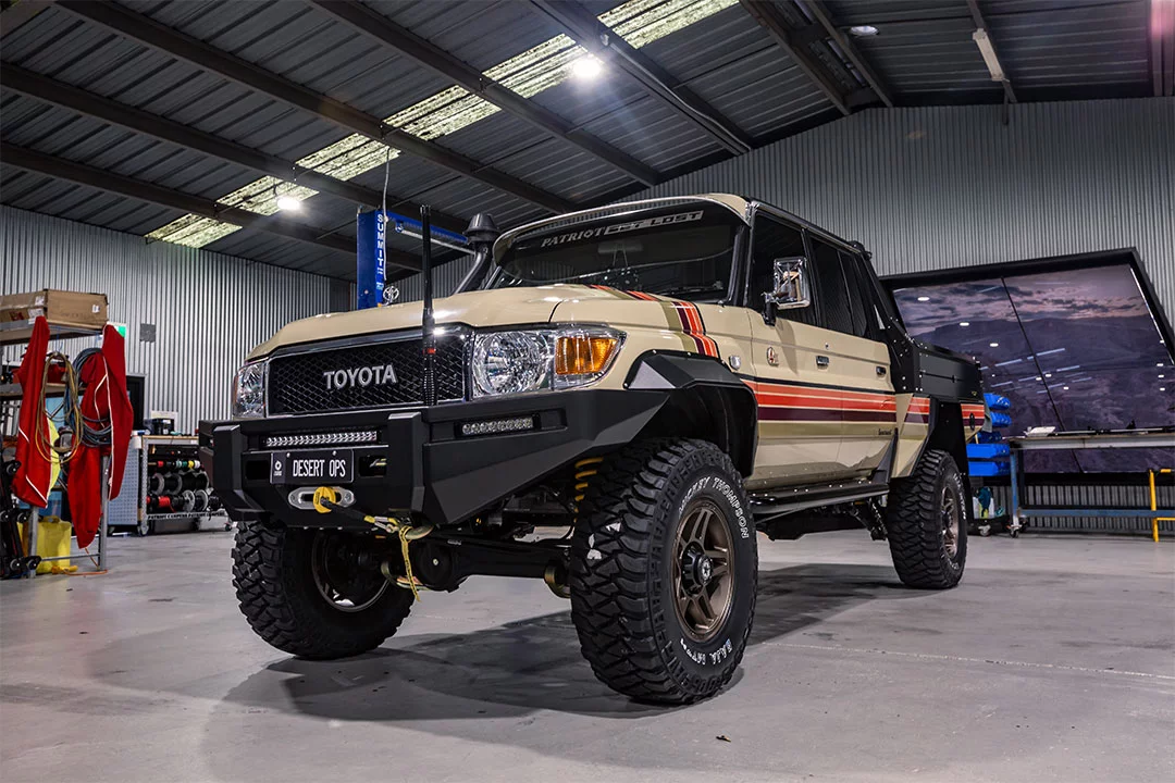 PCOR Desert Ops LC79 Supertourer