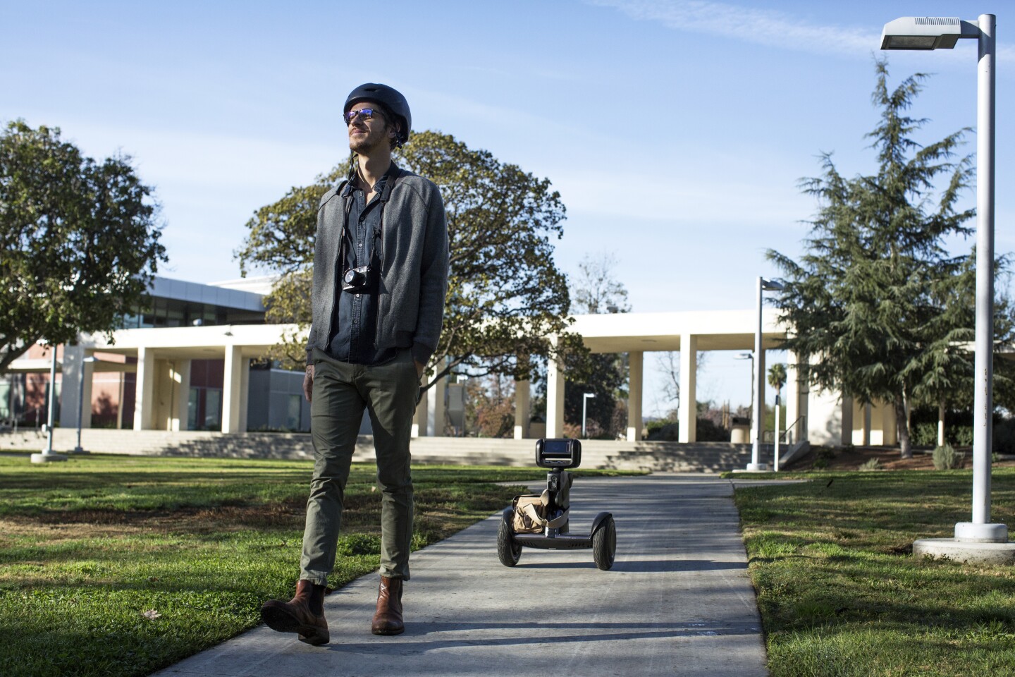 The Segway Loomo can autonomously follow its owner
