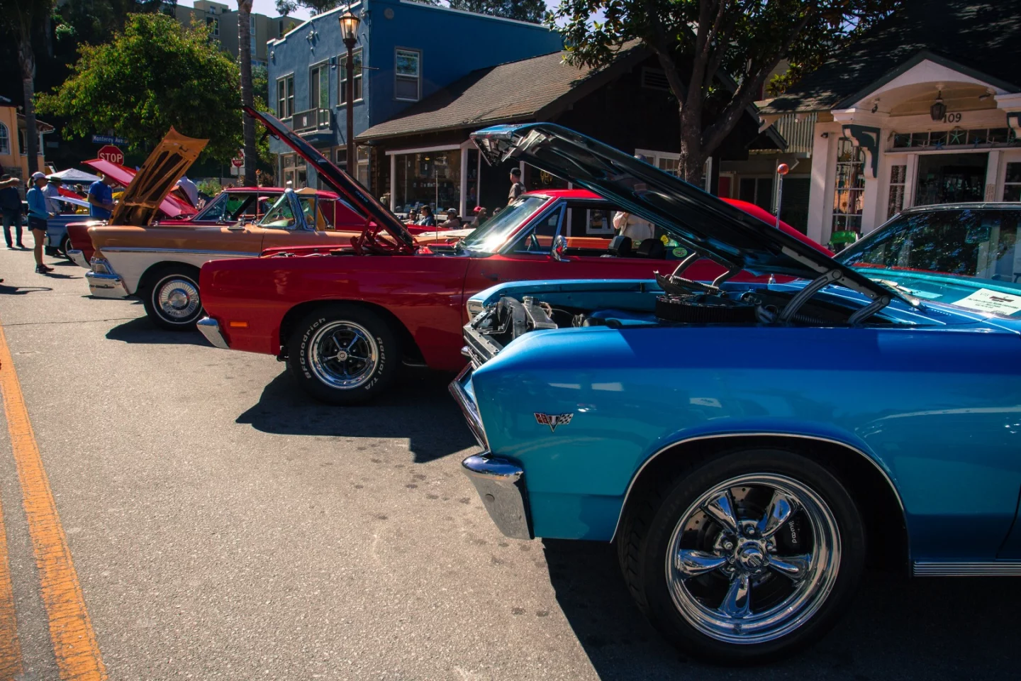 The streets are lined with classic and custom cars. There were over 250 cars on display throughout the small town of Capitola