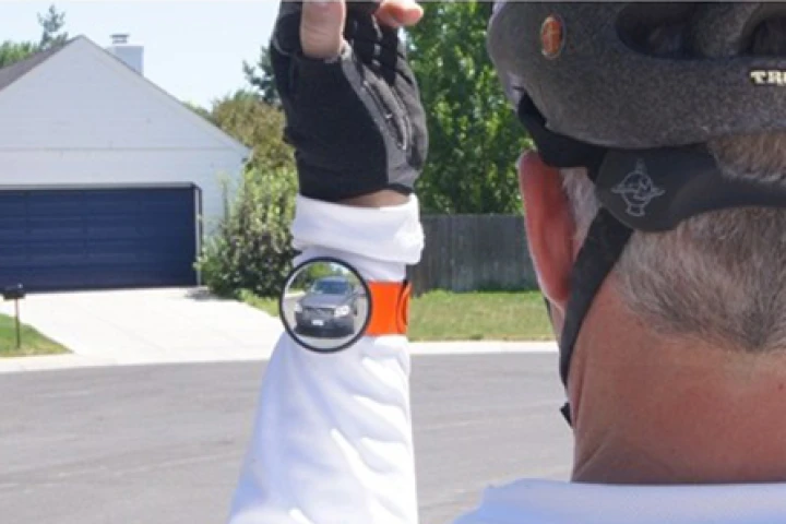 CyFy WristView lets you check your blind spot