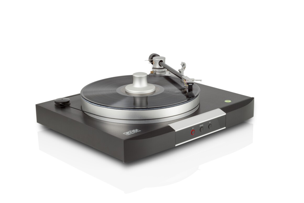 The Mark Levinson № 5105 turntable is due for release by mid-2020