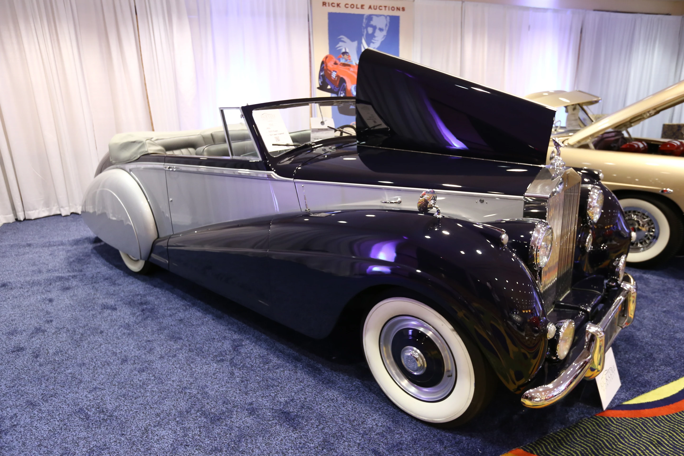 A 1952 Rolls Royce Park Ward drophead waits for bidders at Rick Cole's (Photo: Angus MacKenzie/Gizmag.com)