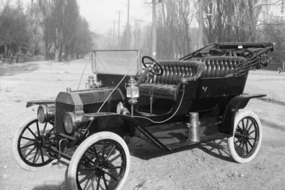At 25 mpg, an original Model T would still give you better fuel economy that most vehicles on US roads today