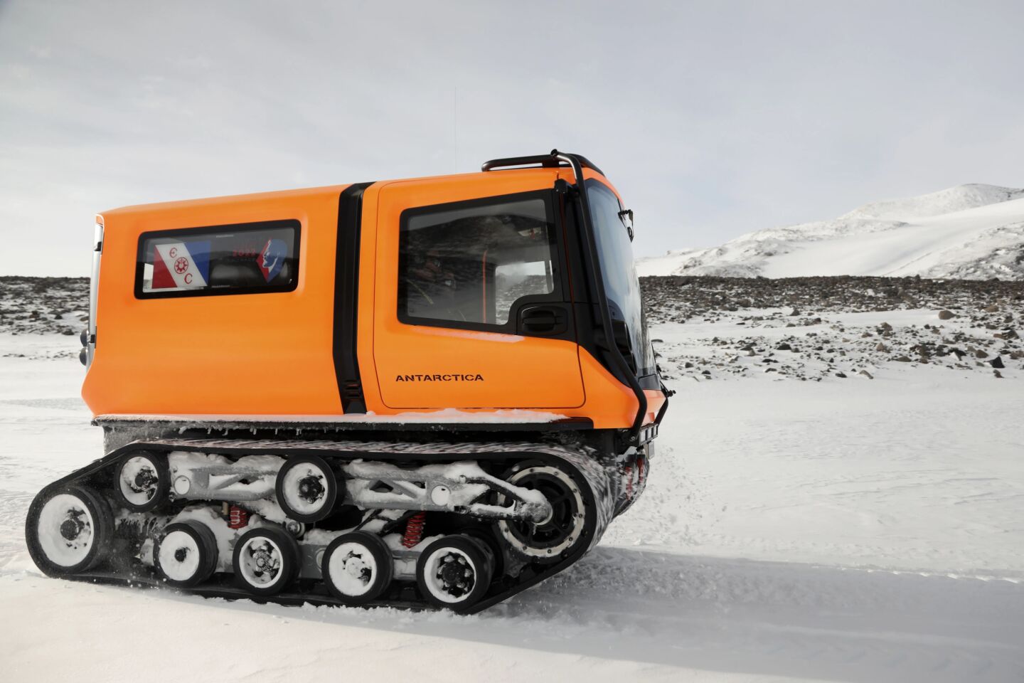 The Venturi Antarctica electric rover is fitted with new sprockets to prevent compacted snow build-up affecting performance.