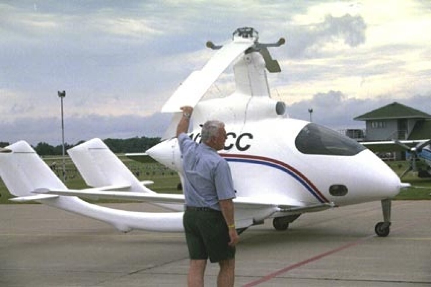 CarterCopter a highspeed, lowcost helicopter