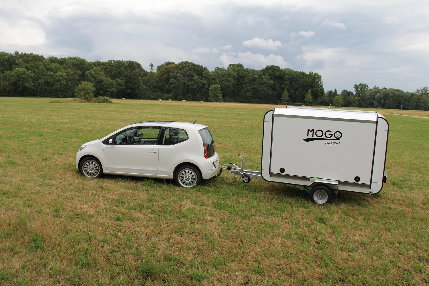 Ditch the big, gas-chugging SUV and tow the 772-lb Mogo trailer with your small, efficient commuter car