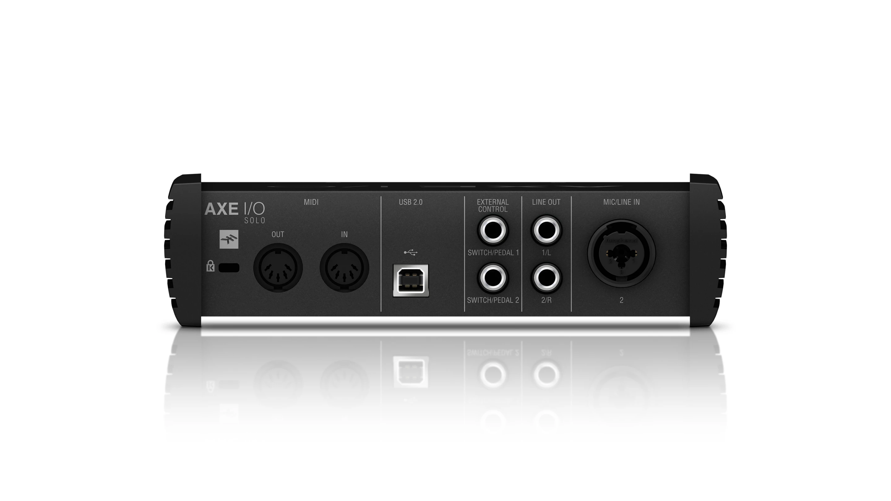 The Axe I/O Solo features a microphone input routed to a Class A pre-amp, as well as inputs for control pedals and switches