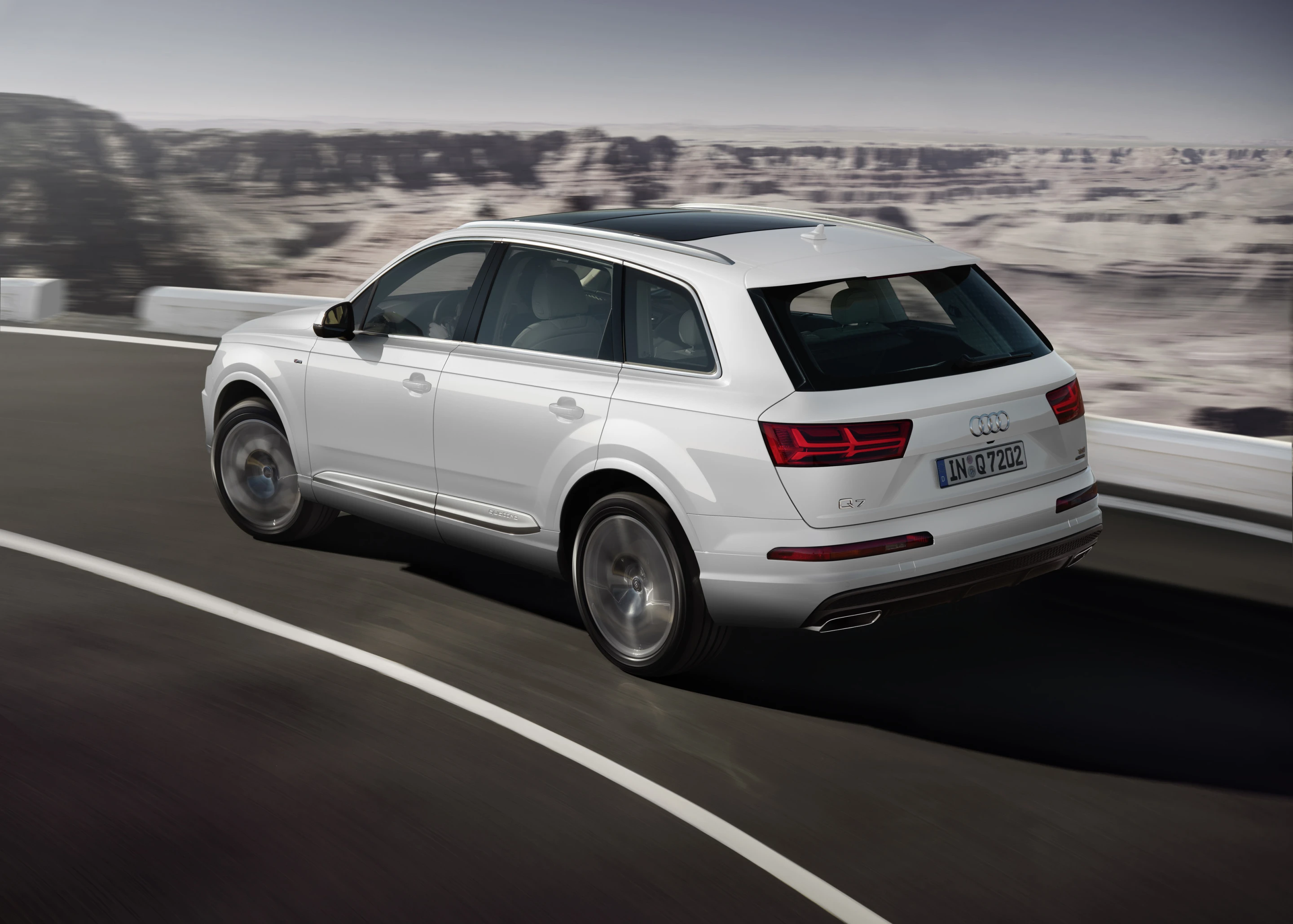 Compared to the old Q7, the new car is far better looking (Photo: Audi)