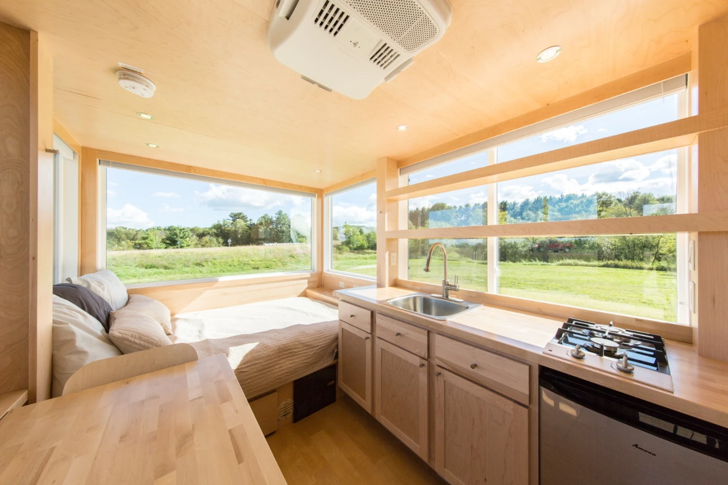 The Vista Go has just 136 sq ft (12.6 sq m) of floorspace