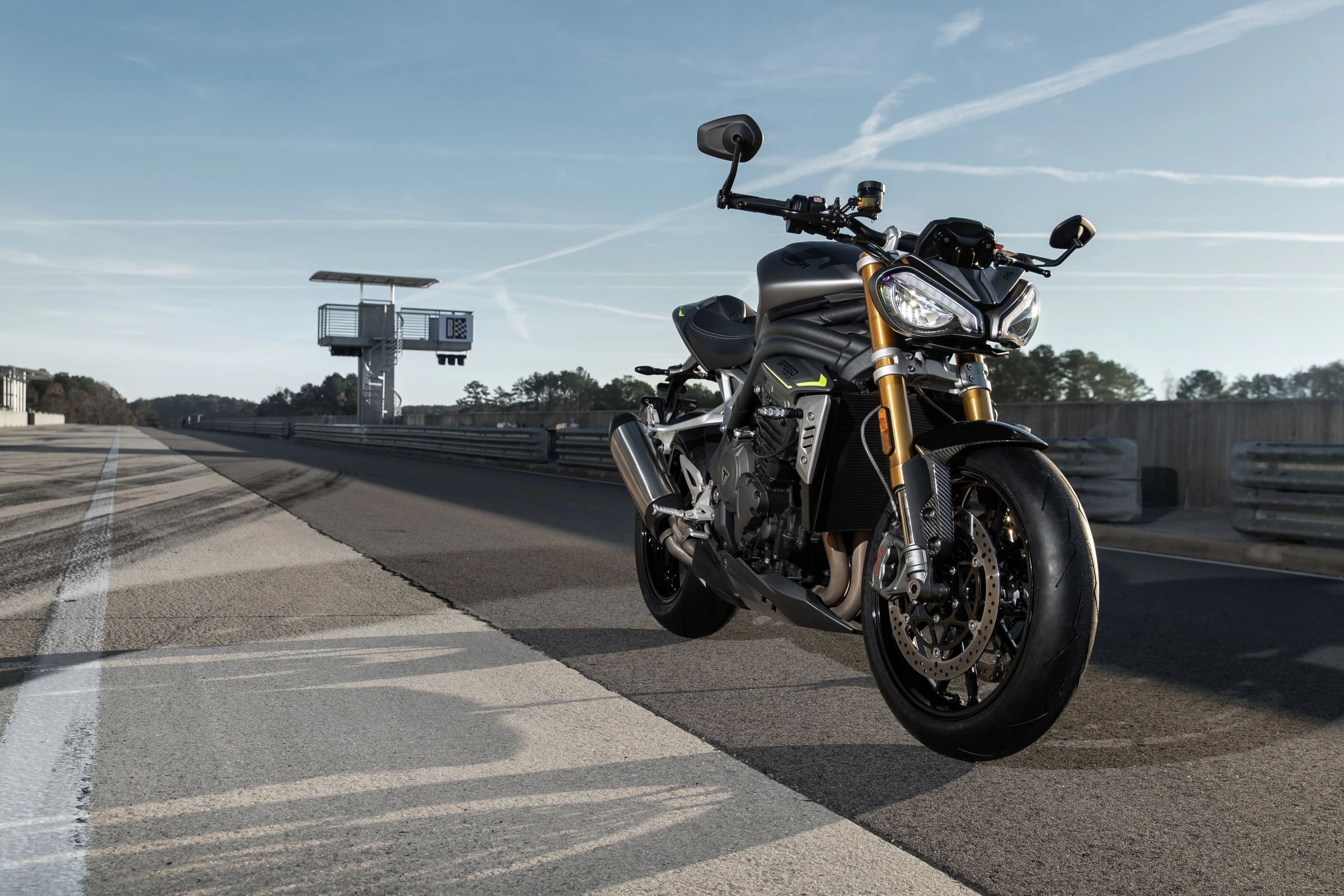 After a full decade and three models with the 1050-cc motor, Triumph introduced the 2021 Speed Triple 1200 RS