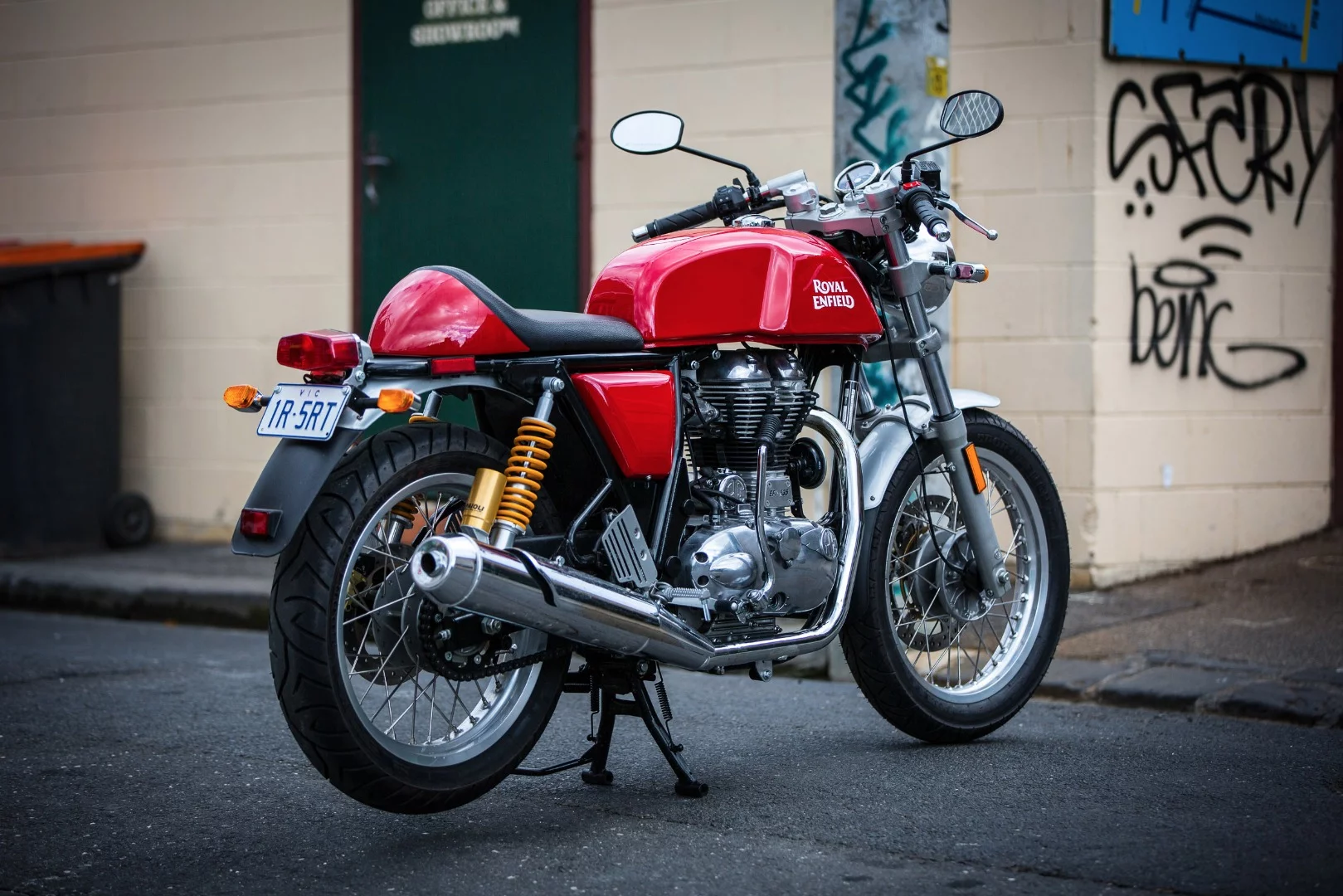 Royal Enfield's Continental GT: standard exhaust has a pleasantly raucous sound. (Photo: Loz Blain/Gizmag)