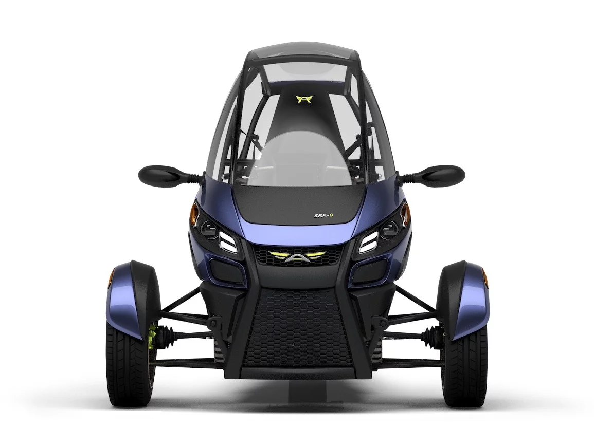 The SRK reportedly gets an estimated 230 MPGe (1 l/100km equivalent), can go from 0 to 60 mph (97 km/h) in 7.5 seconds, and has a top speed of 85 mph (137 km/h)