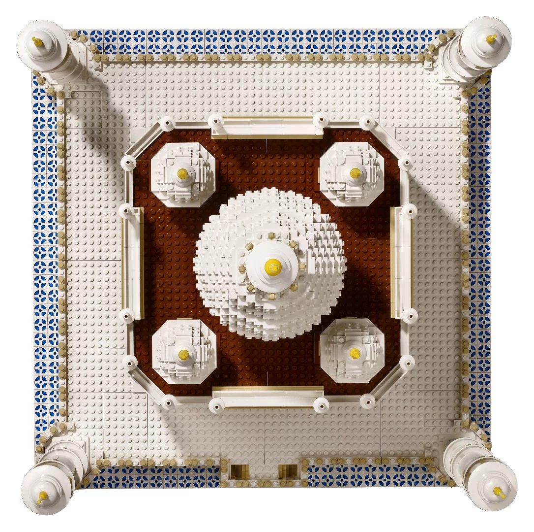 The Lego Taj Mahal does a good job of replicating the ivory white design of the original, including its arched windows, domes and minarets topped with decorative finials (roof ornaments)