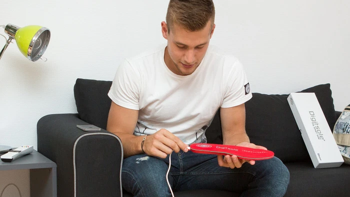 Digitsole features a USB rechargeable battery which lasts between seven hours and a few days, depending on usage
