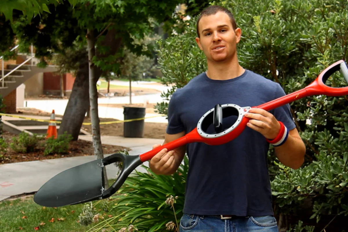 Stephen Walden with his Ergonomic Shovel