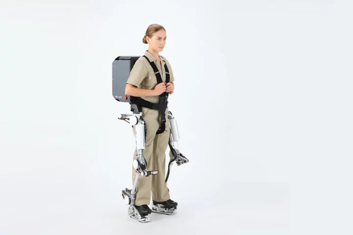 Panasonic's Power Loader Light exoskeleton