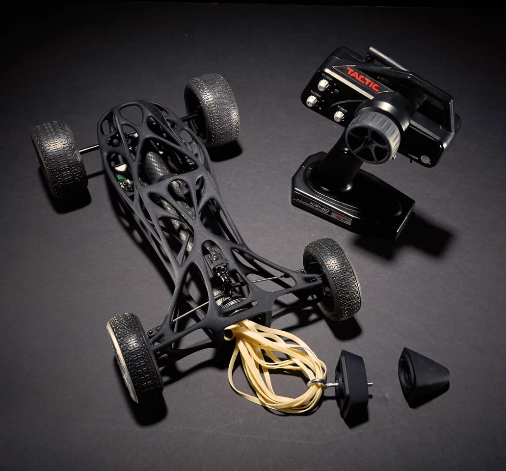 Steering and braking are controlled by radio remote control (Photo: Max Greenberg)
