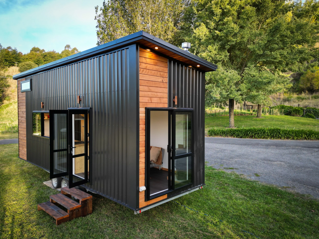 Tiny house opens up to the outside with dual-door design