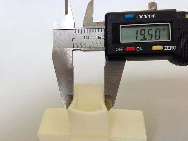 Testing the flexibility of Shapeways' Elasto Plastic material