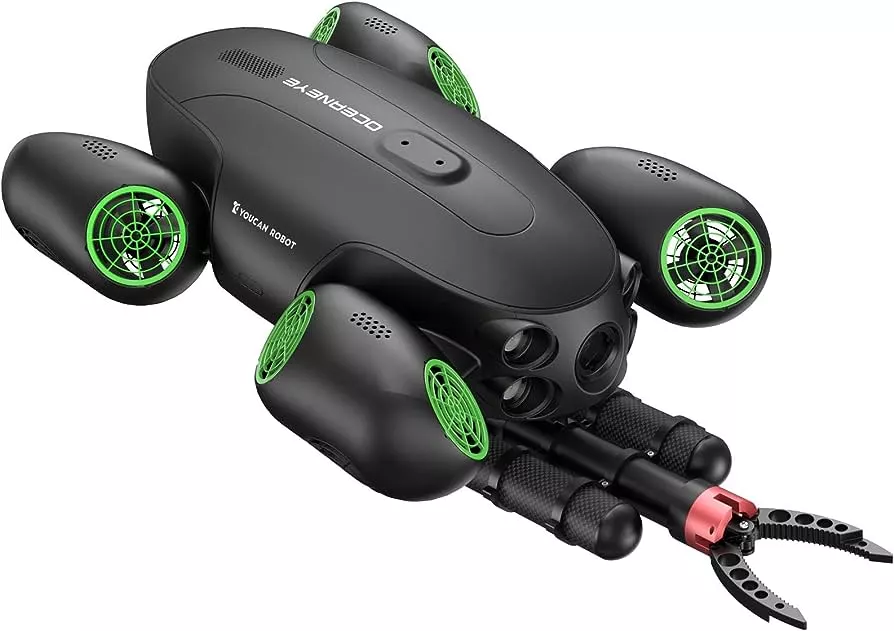 The OceanEye comes standard with a detachable grabber arm