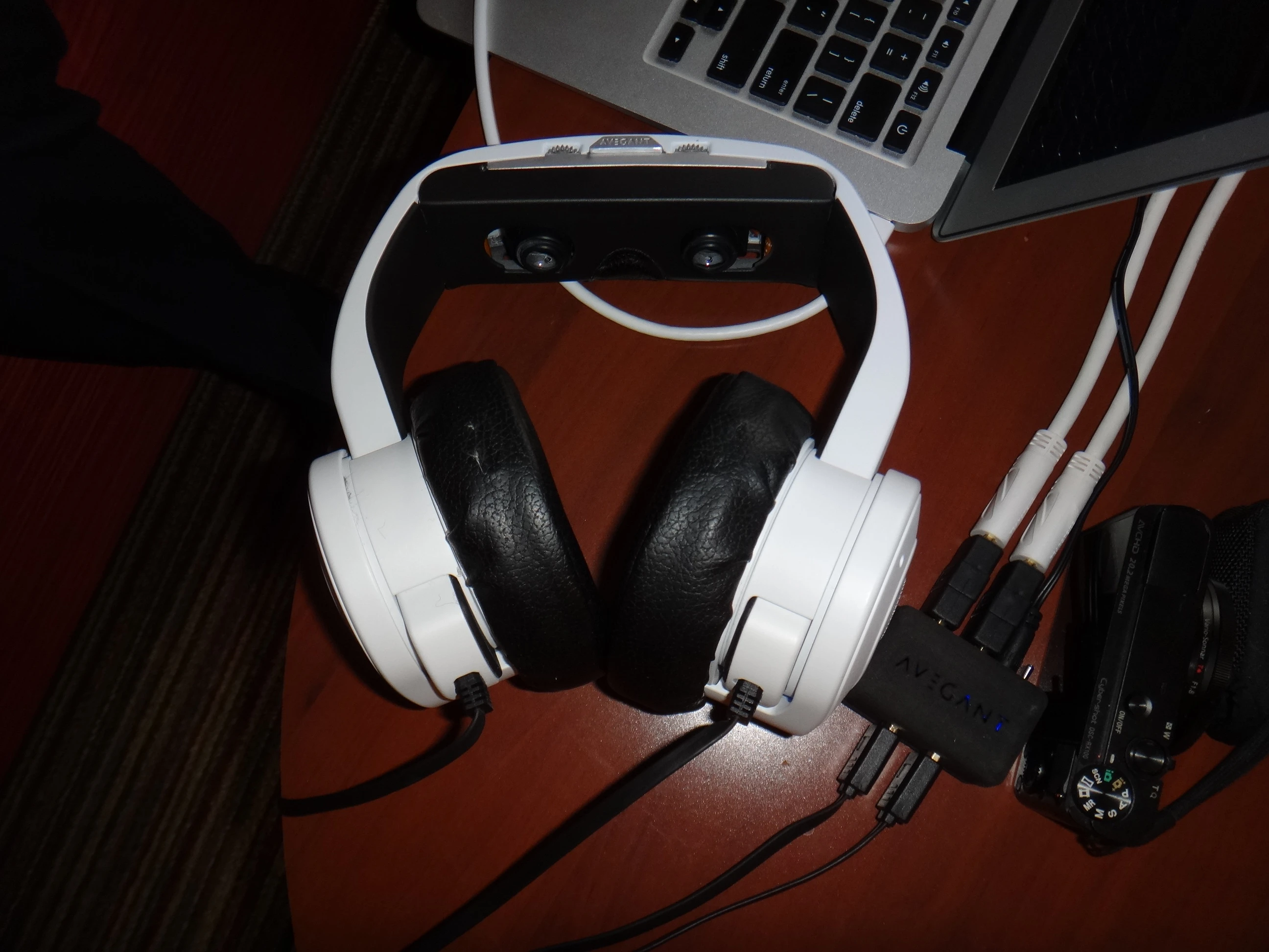 Another major feature that distinguishes the Glyph from VR goggles like the Rift is that your eyes aren't completely covered when wearing it, and that's a good thing