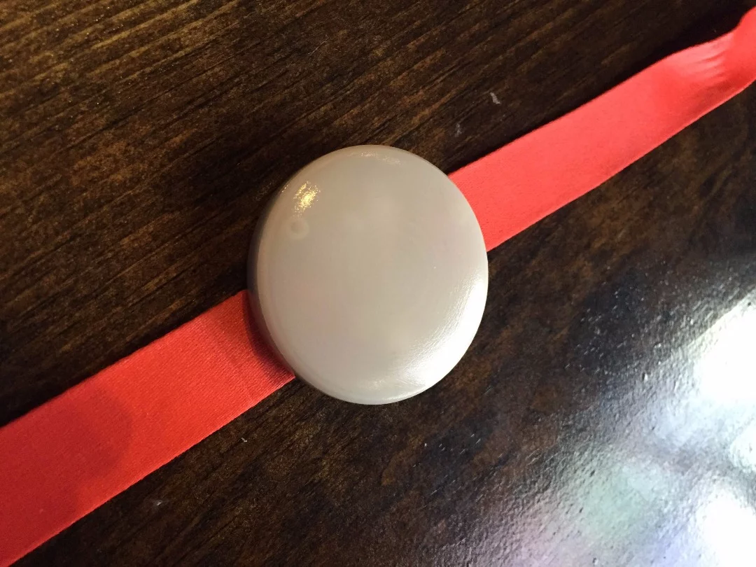 The front lens of the PIXL is disposed of, like 3D glasses at movie theaters