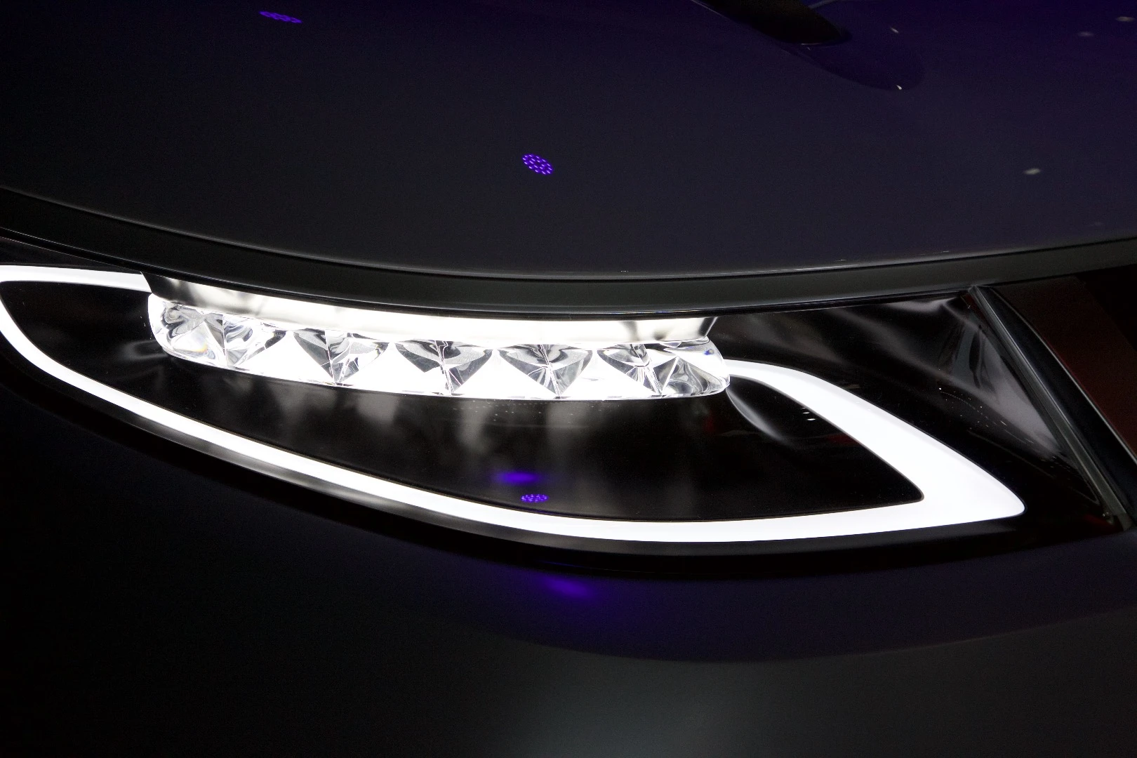 Nissan Teatro for Days closeup