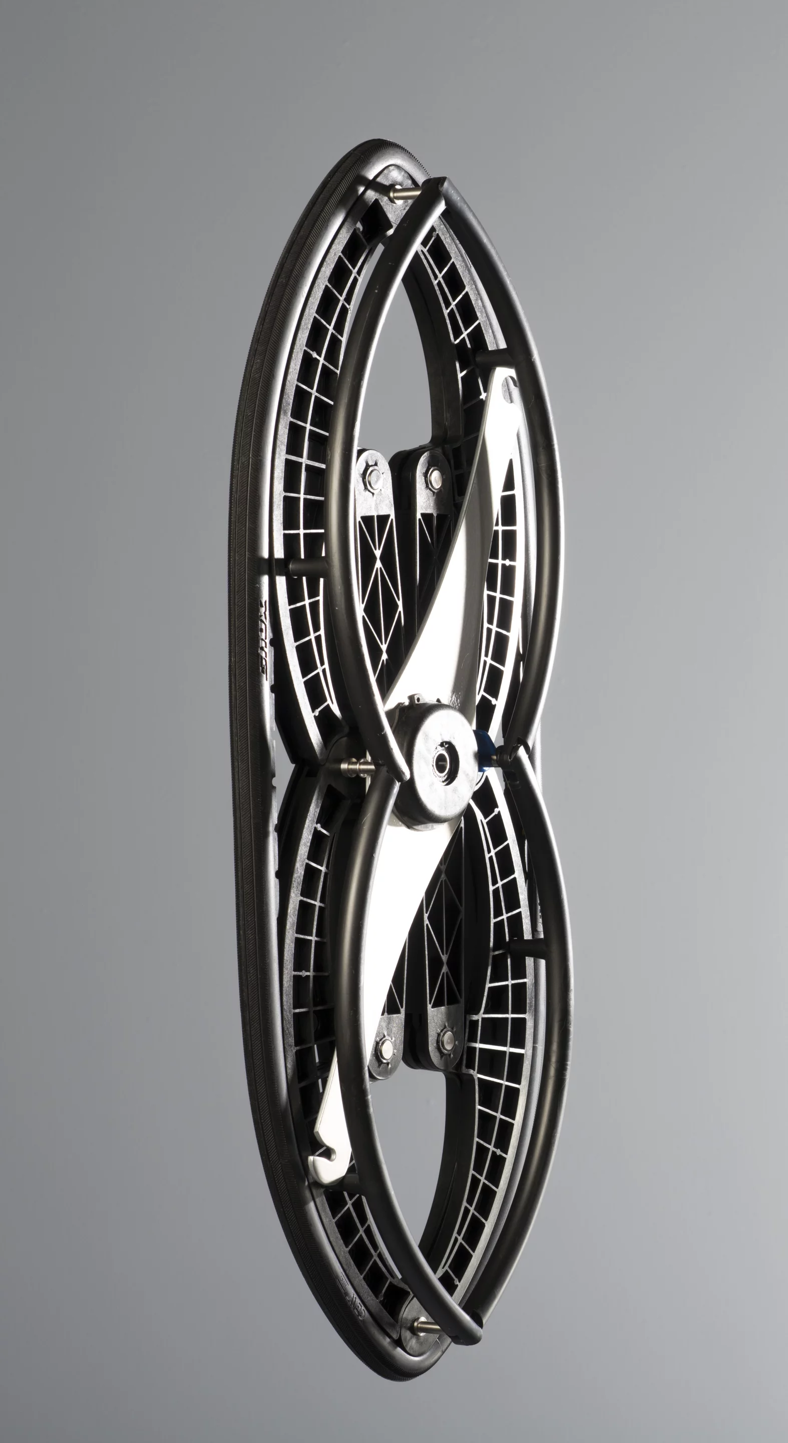 Morph states that the Morph Wheel is small enough to fit under an airplane seat during flights