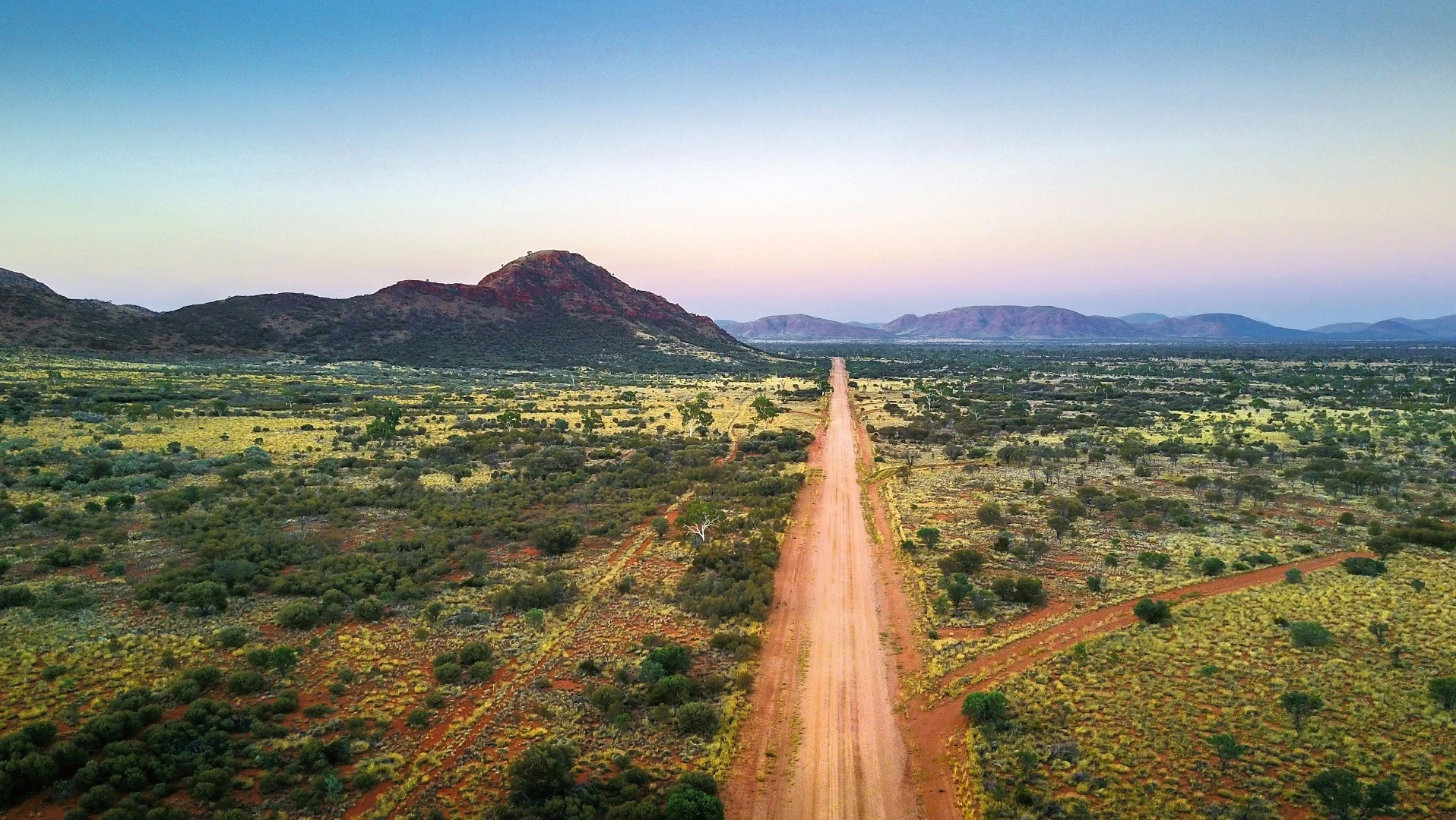 Porsche World Expedition 2018: Australia's vast outback