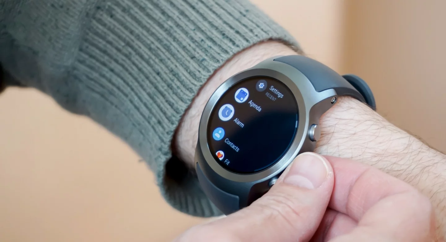 Scrolling with the rotating power button