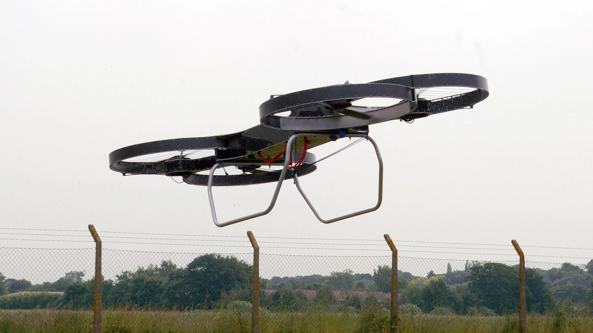 It looks more likely than ever that we'll see the Malloy Aeronautics Hoverbike take to the skies