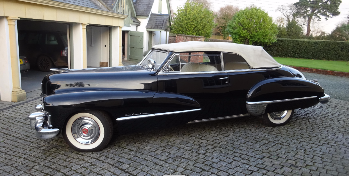Claude François' 1947 Cadillac Series 62 cabriolet | Estimate: €40,000 to €60,000 ($43,000 to $65,000) | Auction Link