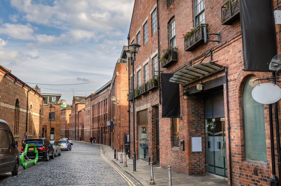 The University of Leeds has embarked on a £4.2 million (US$6.4 million) aimed at ushering in the era of self-repairing cities, where drones would carry out the grunt work