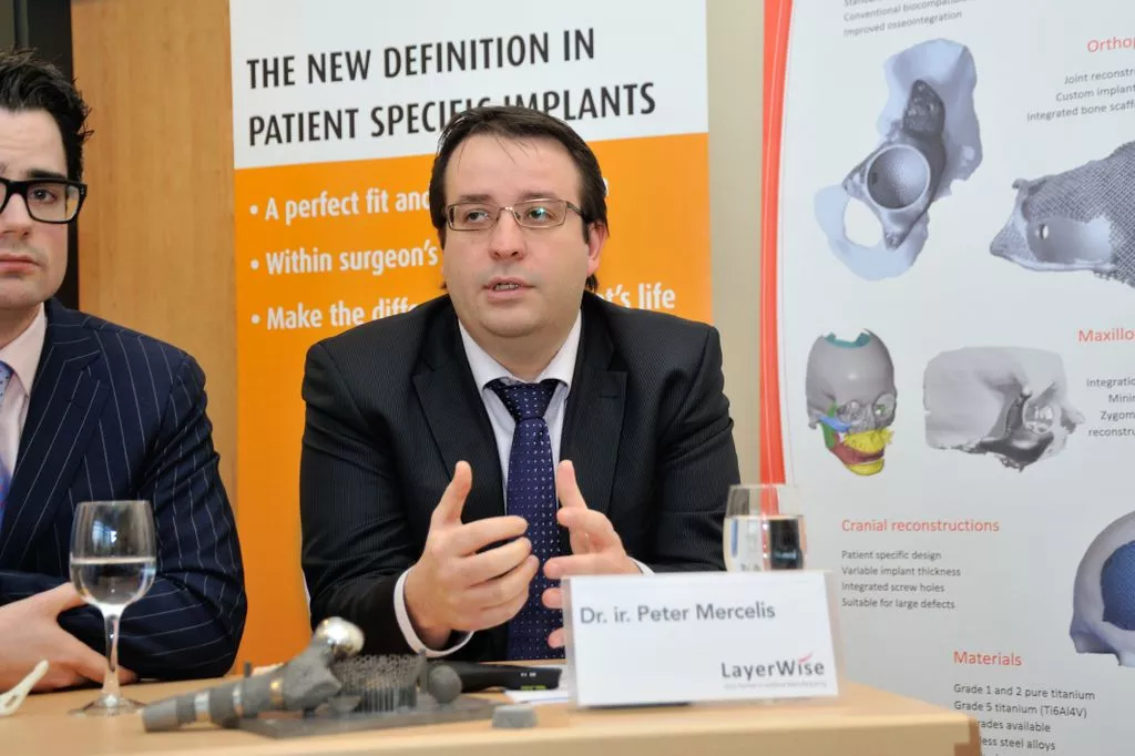 The Layerwise team explains its 3D printing process