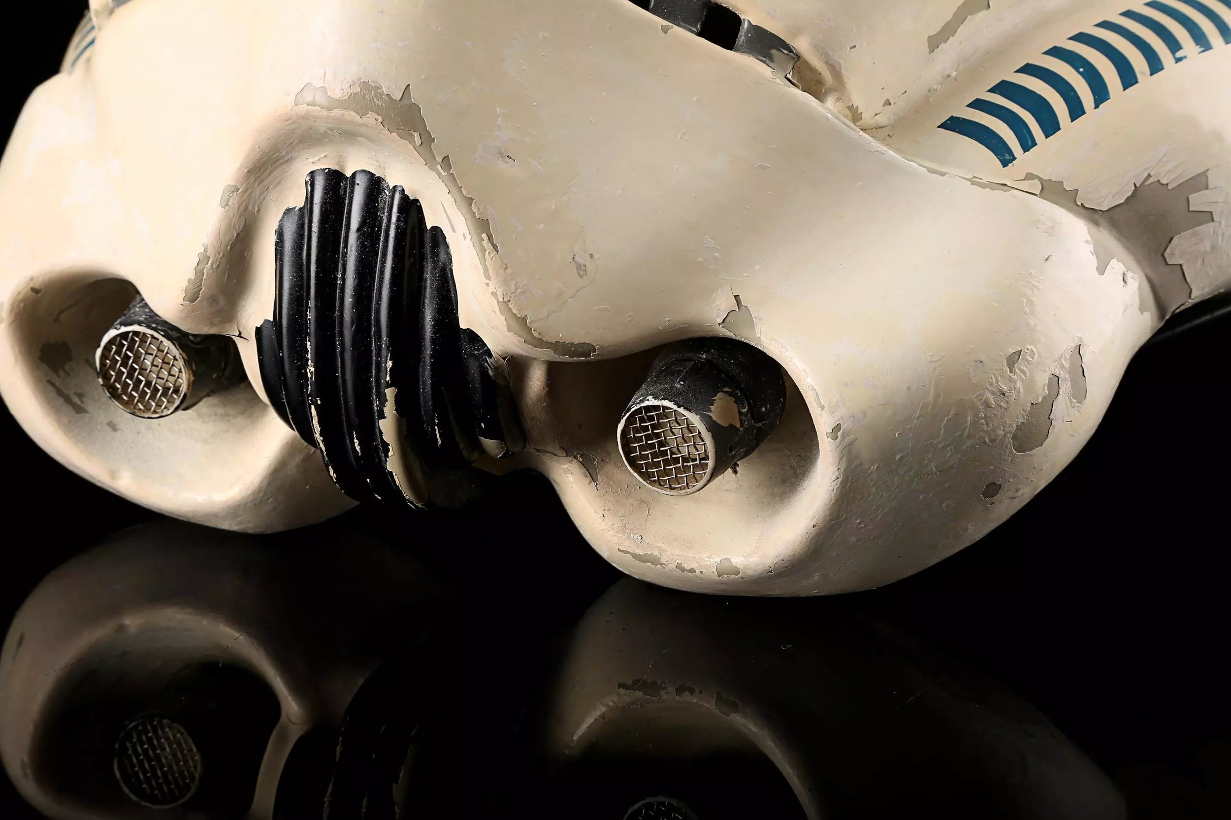 Stormtrooper Helmet from Star Wars: A New Hope (1977) | Estimate: $60,000 to $80,000 | Propstore Entertainment Memorabilia Live Auction | Los Angeles | 26 & 27 August 2020