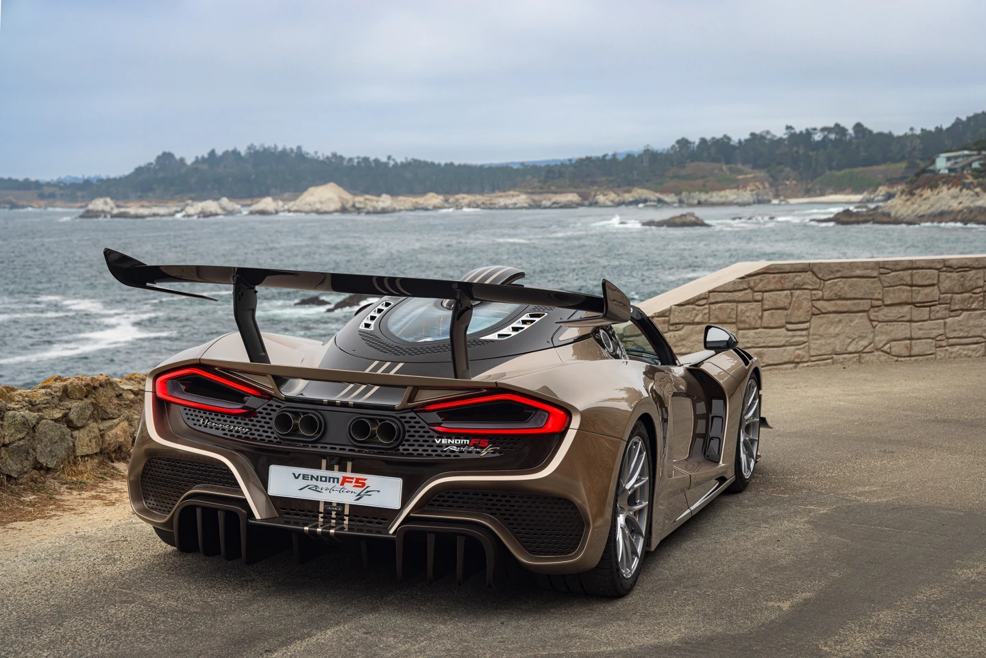 It sports a massive 290-millimeter rear wing, reshaped dive planes, and a revised rear deck – all of which ought to help with stability at higher speeds