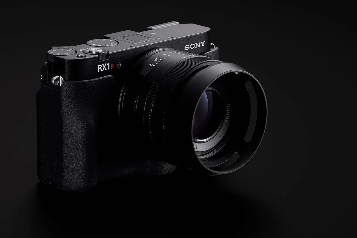 Fans of the RX1R II have been waiting for nearly a decade for an upgrade to this beloved compact full-frame shooter, and it's finally here