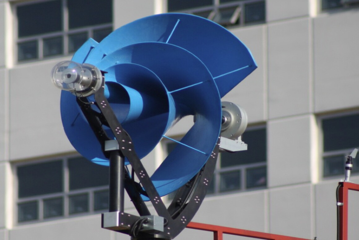 Screwylooking wind turbine makes little noise and a big claim Screwylooking wind turbine makes little noise and a big claim
