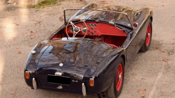 A high quality, matching numbers restoration. Eligible in all important historical events. Auction Description