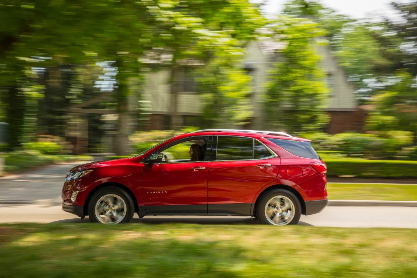 Chevrolet’s new turbodiesel engine is a 1.6-liter four-cylinder that outputs 240 lb-ft (325 Nm) of torque inside a low-RPM range of 1,500 to 3,250